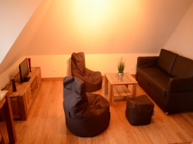 gemütliche Sitzecke mit TV und DVD....
