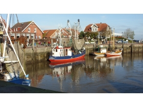 Hafen Neuharlingersiel