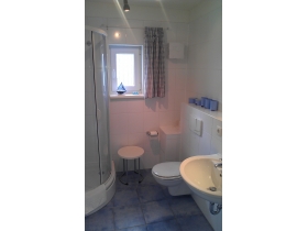Bad mit Dusche