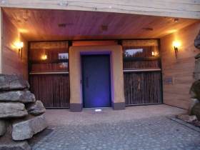 Eingang Erdhaus