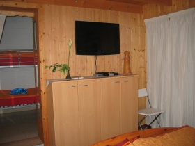Schlafzimmer mit TV